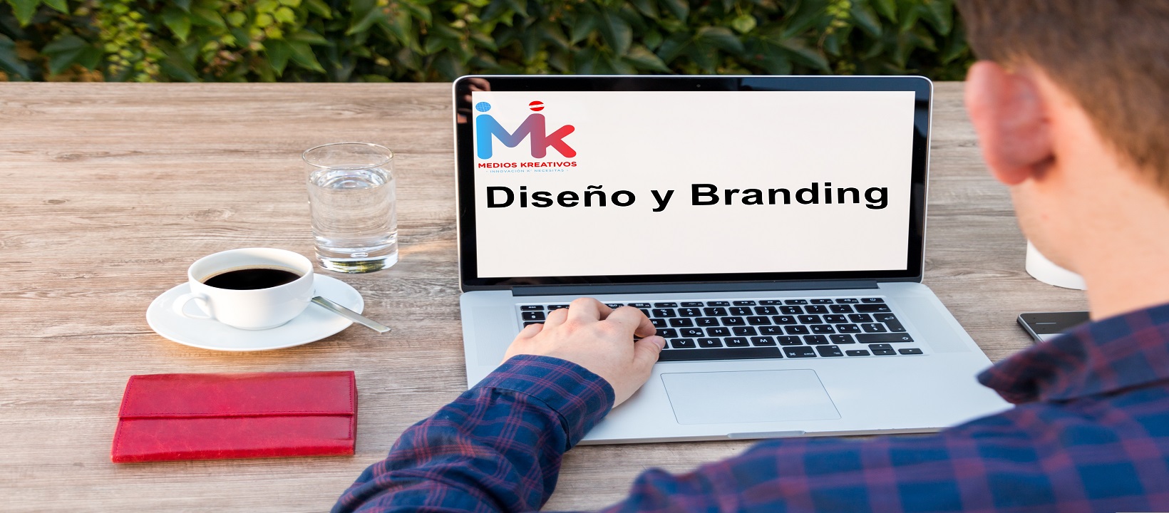 BRANDING Y DISEÑO